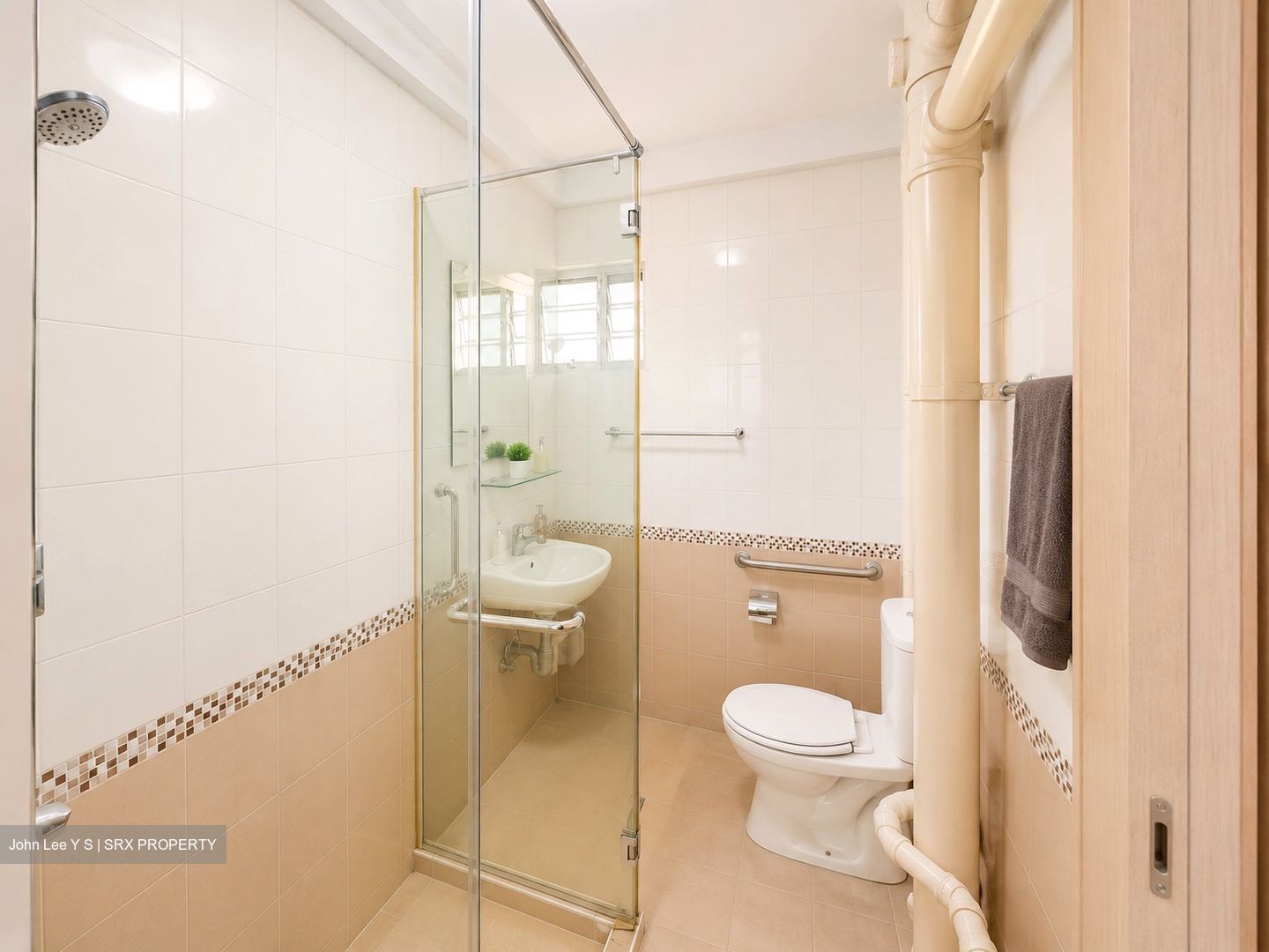 Blk 405 Hong Kah Court (Jurong West), HDB Executive #559466001